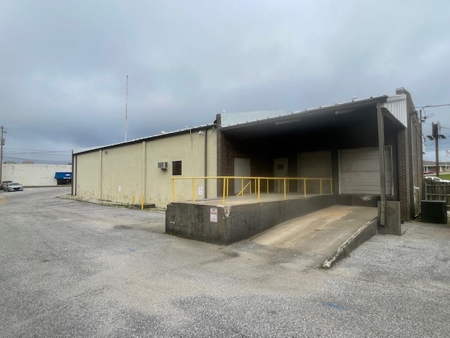1503 2nd Ave, Opelika, AL à louer - Photo de l’immeuble – Image 2 sur 13