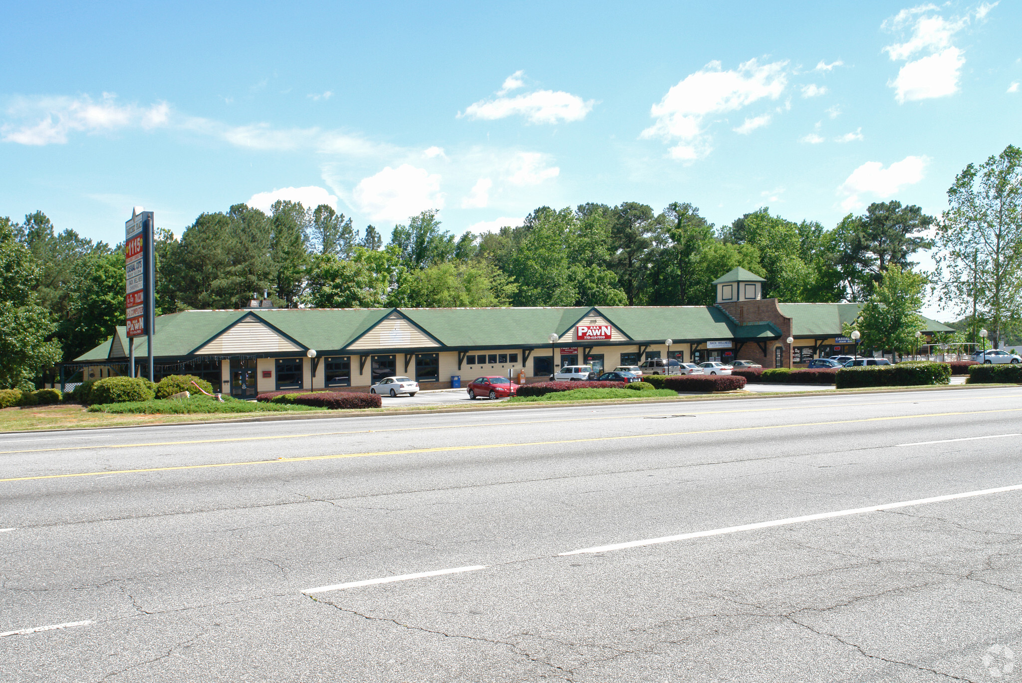 1115 Powder Springs Rd SW, Marietta, GA à louer Photo principale– Image 1 sur 13