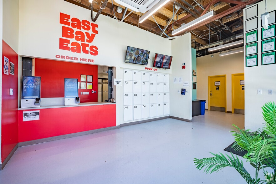 1025 A St, Hayward, CA à louer - Hall d’entrée – Image 3 sur 27