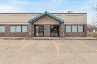 Plus de détails pour 2037 Grand Ave, West Des Moines, IA - Bureau à louer