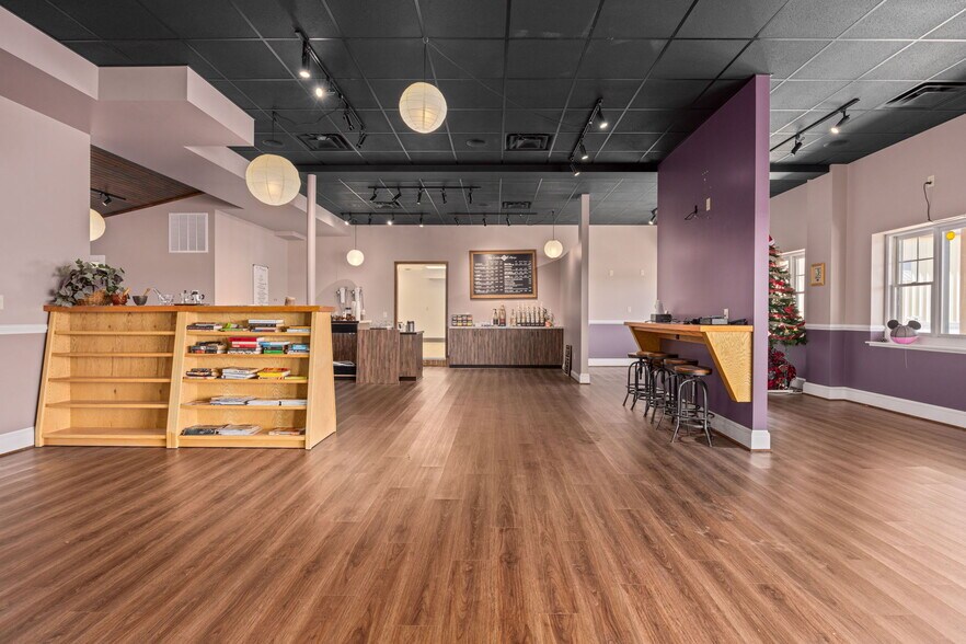 294 Lee Hwy, Verona, VA à louer - Photo de l’immeuble – Image 3 sur 24