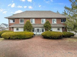Plus de détails pour 203 Glamorgan St, Alliance, OH - Logement à vendre