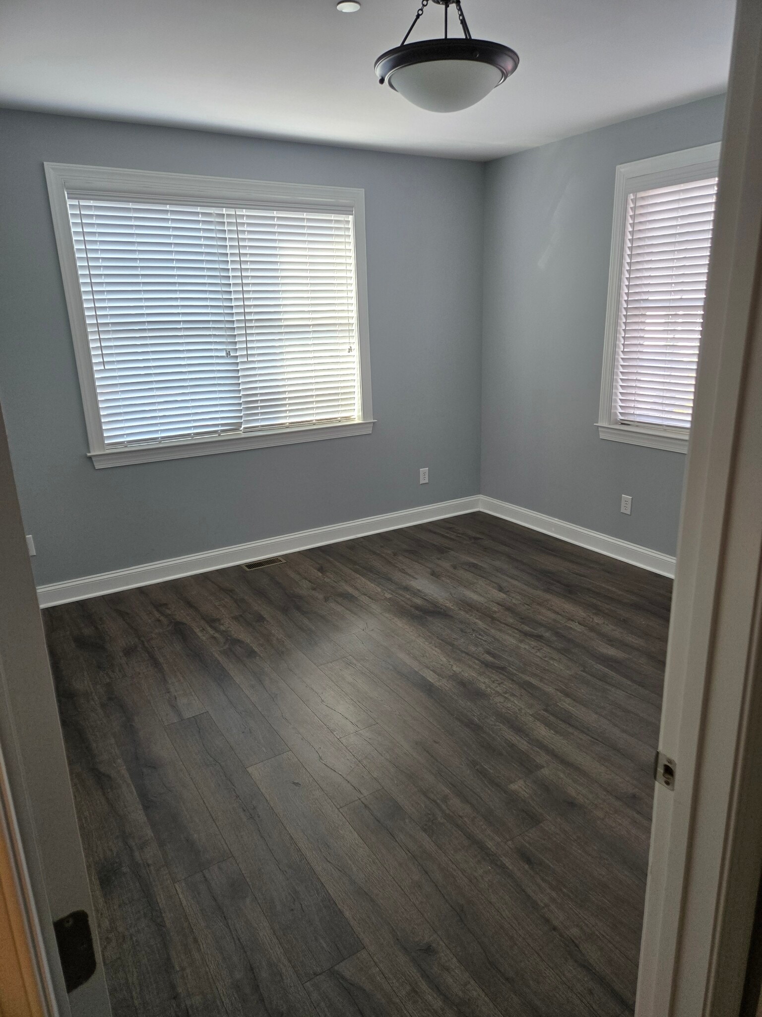 402 N Hickory Ave, Bel Air, MD à louer Photo intérieure– Image 1 sur 5