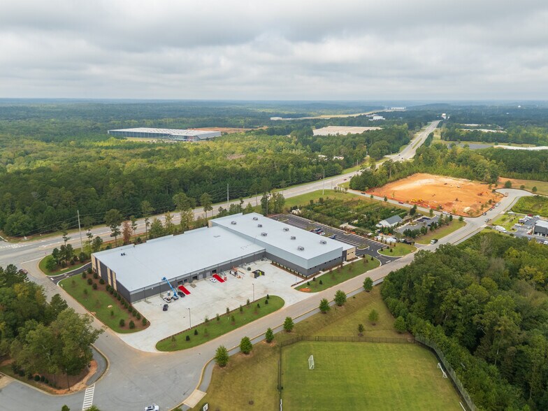1001 Moba Dr, Peachtree City, GA à louer - Photo de l’immeuble – Image 3 sur 8
