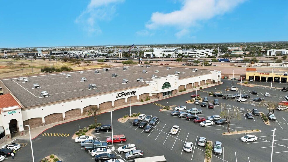 5050 E Ray Rd, Phoenix, AZ à vendre - Photo de l’immeuble – Image 2 sur 11