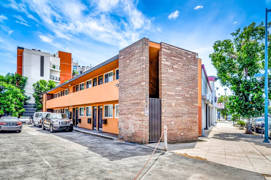 4914 Lankershim Blvd, North Hollywood, CA à louer - Photo de l’immeuble – Image 2 sur 4