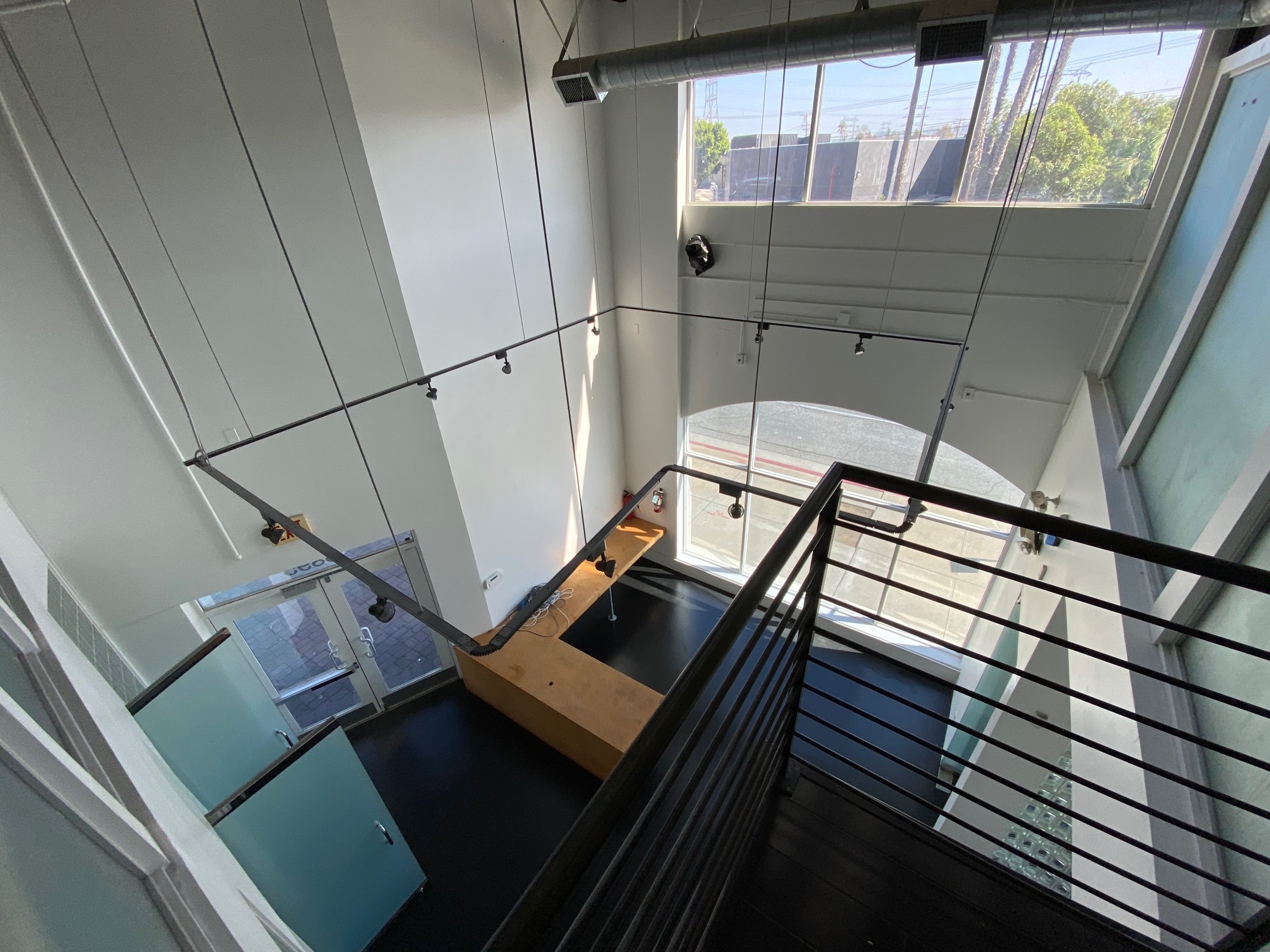 5879-5895 Washington Blvd, Culver City, CA à louer Photo intérieure– Image 1 sur 3
