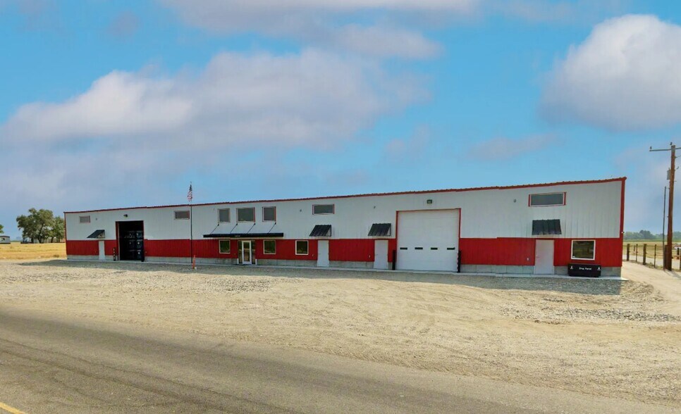 1557 N 800 E, Shelley, ID à louer - Photo principale – Image 1 sur 9