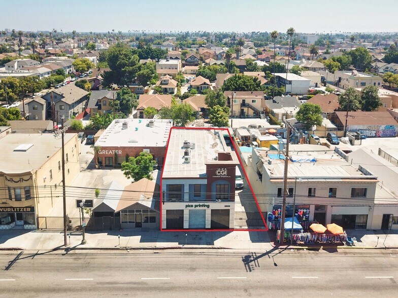 2990 W Pico Blvd, Los Angeles, CA à vendre - Photo de l’immeuble – Image 2 sur 11