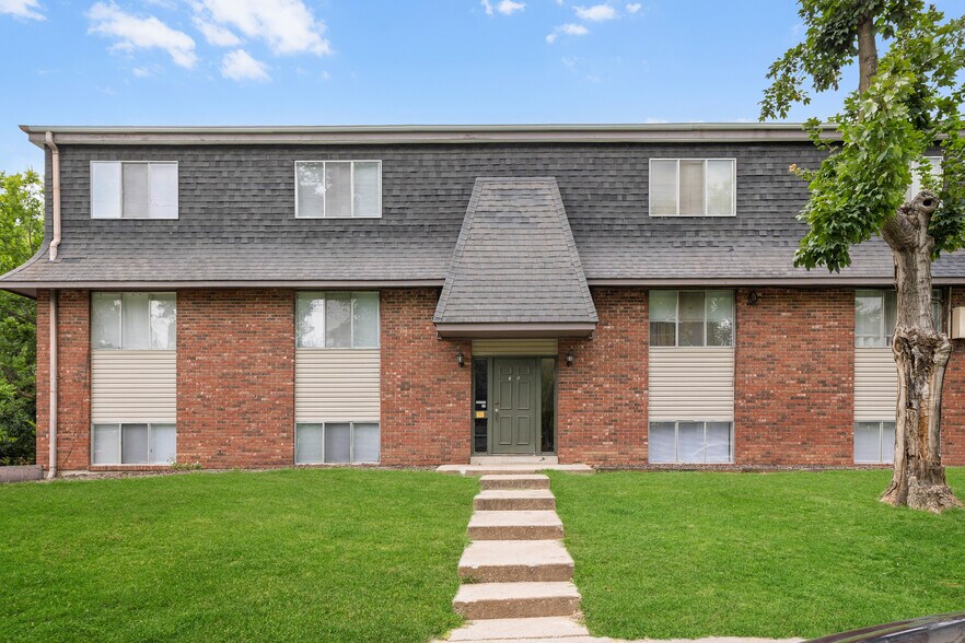 400 N Oakland Ave, Carbondale, IL à vendre - Photo de l’immeuble – Image 3 sur 34