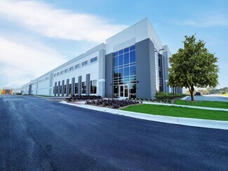 Plus de détails pour 85 W Army Trail Rd, Glendale Heights, IL - Industriel/Logistique à louer