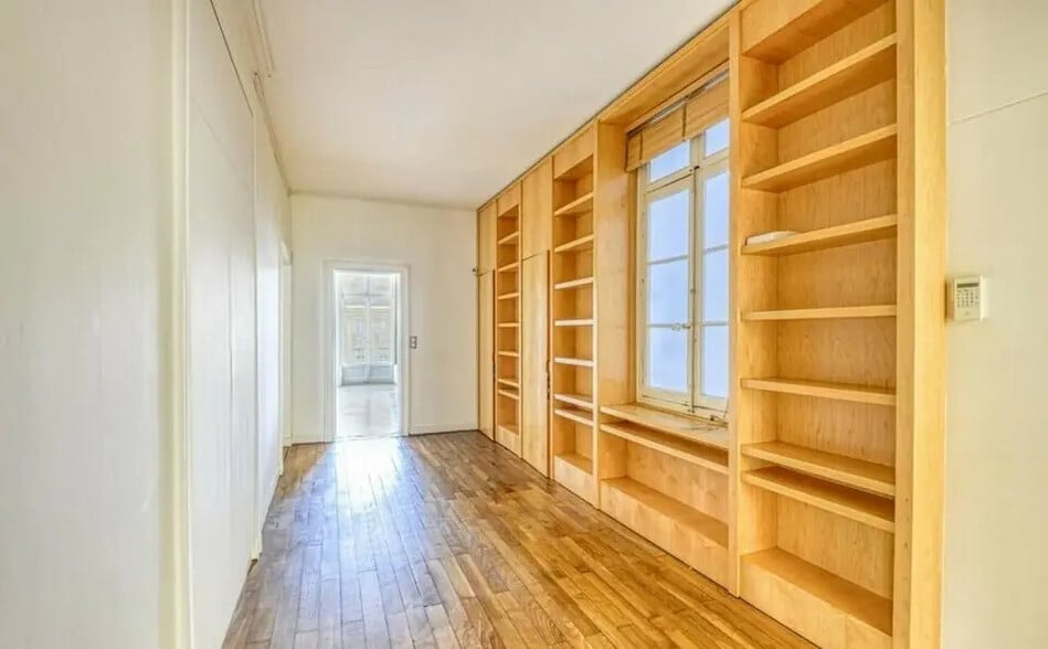 Bureau dans Paris à louer - Photo de l’immeuble – Image 3 sur 7