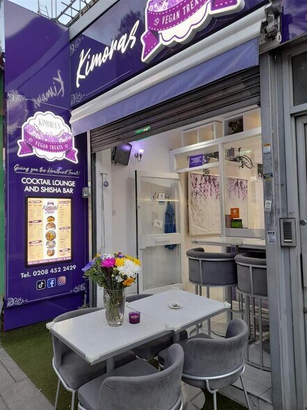 53 Cricklewood Broadway, Londres à louer - Photo de l’immeuble – Image 2 sur 8