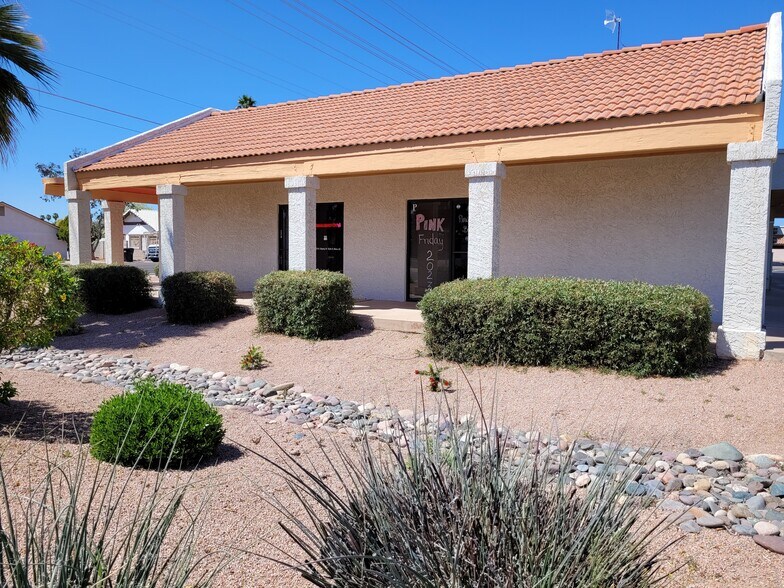 919-925 N Stapley Dr, Mesa, AZ à louer - Photo de l’immeuble – Image 3 sur 6