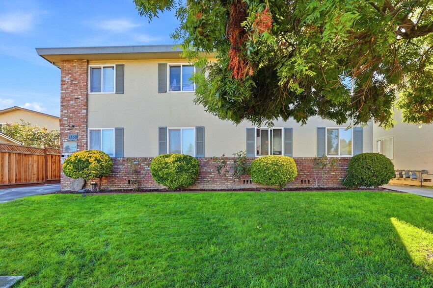 1350 Warburton Ave, Santa Clara, CA à vendre - Photo de l’immeuble – Image 3 sur 10