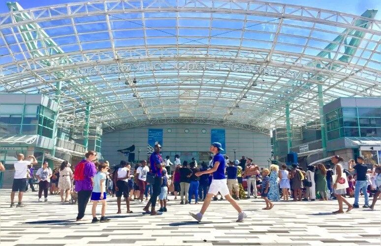 2 Rue Du Théatre, Massy à louer Photo de l’immeuble– Image 1 sur 4