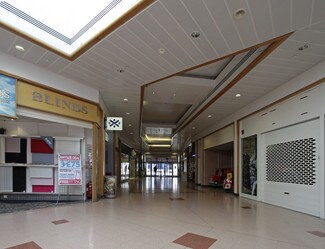 Plus de détails pour 23 High St, Paisley - Local commercial à louer