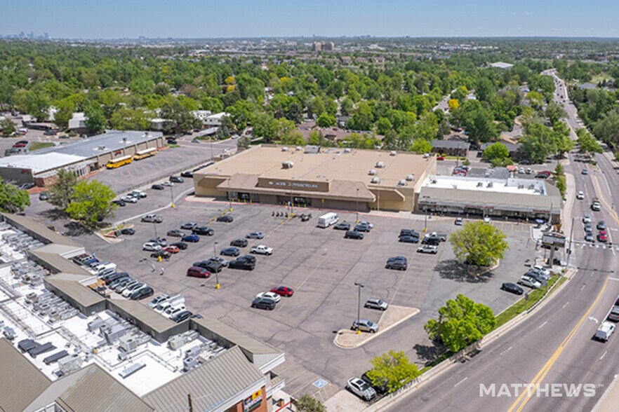 3615 W Bowles Ave, Littleton, CO à louer - Photo de l’immeuble – Image 2 sur 4