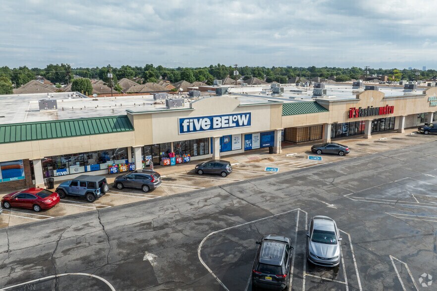 4601-4623 NW 23rd St, Oklahoma City, OK à vendre - Aérien – Image 2 sur 11
