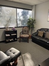 16 Arcadian Way, Paramus, NJ à louer Photo intérieure– Image 2 sur 14