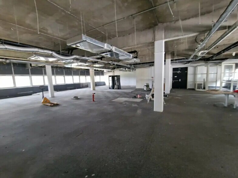 Industriel/Logistique dans Valbonne à louer - Photo intérieure – Image 1 sur 9