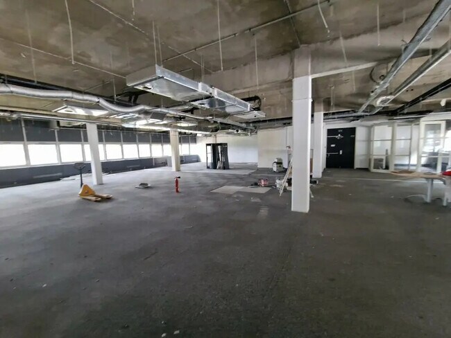 Plus de détails pour Industriel/Logistique à louer