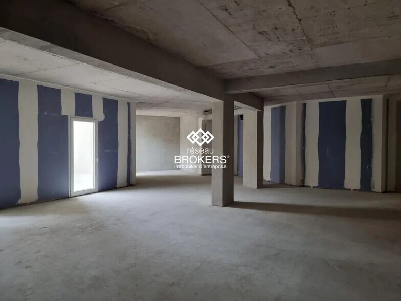 440 Avenue Des Pres D'Arenes, Montpellier à vendre - Photo de l’immeuble – Image 1 sur 4