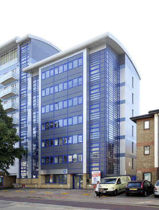 Plus de détails pour 10 Western Rd, Romford - Bureau à louer
