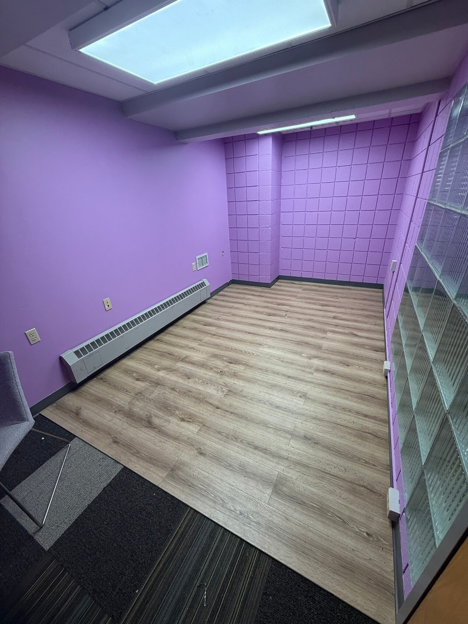 5877 Commerce St, Pittsburgh, PA à louer Photo intérieure– Image 1 sur 3