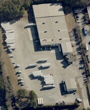 10028 Metromont Industrial Blvd, Charlotte, NC - Vue aérienne  vue de carte - Image1