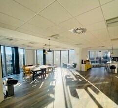 2 Redheughs Rigg, Edinburgh à louer Photo intérieure– Image 2 sur 3