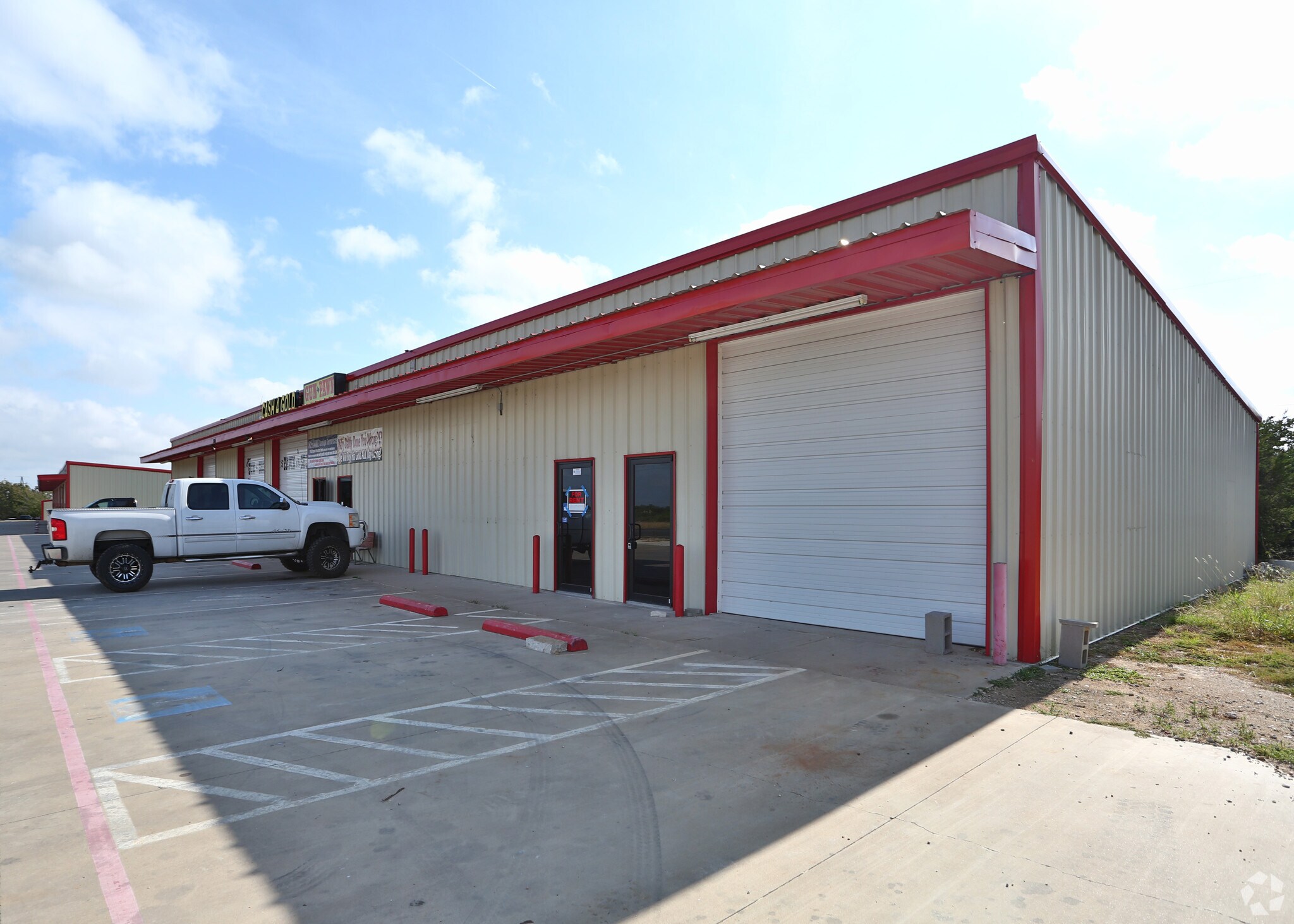 2665 W Highway 377, Granbury, TX à louer Photo principale– Image 1 sur 6