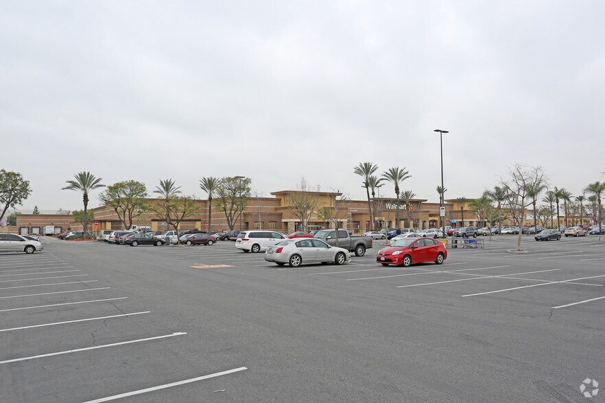Rosemead Blvd, Pico Rivera, CA à louer - Photo de l’immeuble – Image 1 sur 1