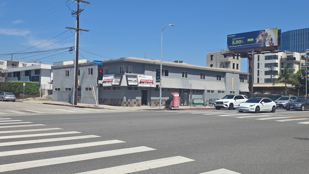 11543-11545 W Olympic Blvd, Los Angeles, CA à vendre - Photo de l’immeuble – Image 1 sur 21