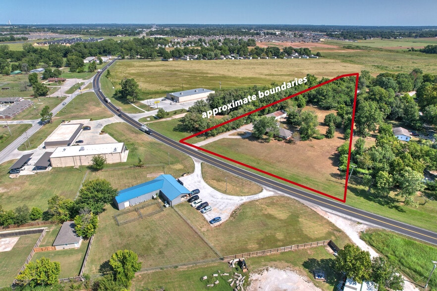16855 S Memorial Dr, Bixby, OK à vendre - Photo principale – Image 1 sur 5