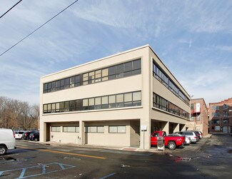 Plus de détails pour 1 Stone Pl, Bronxville, NY - Bureau à louer