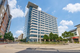 5851 Legacy Cir, Plano, TX à louer Photo intérieure– Image 1 sur 20