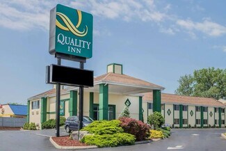 Plus de détails pour 1723 E Perry St, Port Clinton, OH - Hôtellerie à vendre