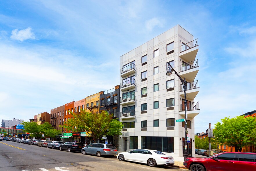 28 Spencer Pl, Brooklyn, NY à louer - Photo de l’immeuble – Image 3 sur 10