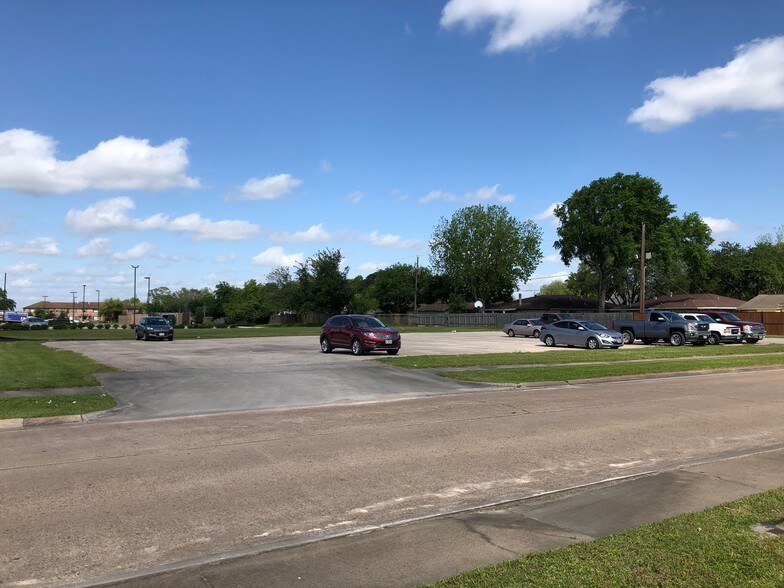 5003 College Park Dr, Deer Park, TX à louer - Autre – Image 2 sur 21