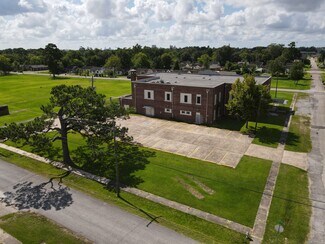 Plus de détails pour 1800 Tulane St, Beaumont, TX - Bureau/Local commercial à louer