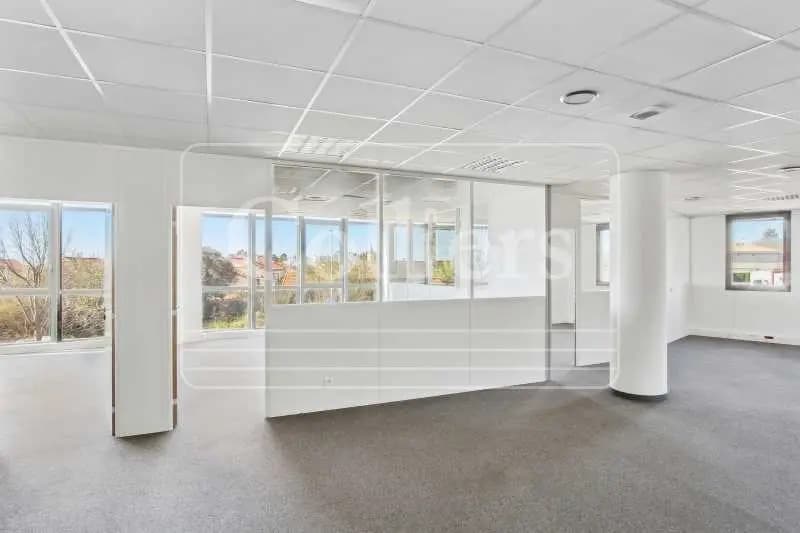 Bureau dans Marseille à louer Photo intérieure– Image 1 sur 10