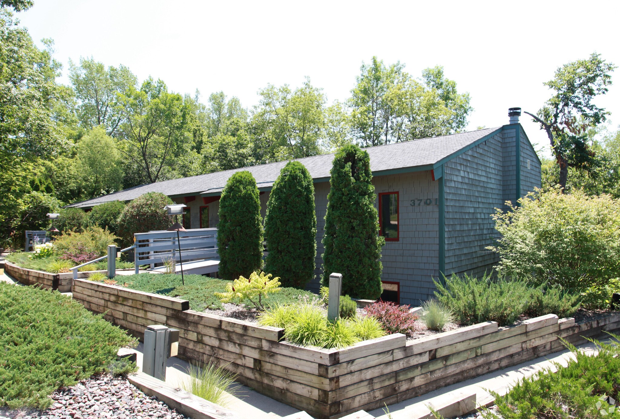 3701 Shoreline Dr, Orono, MN à louer Photo principale– Image 1 sur 51