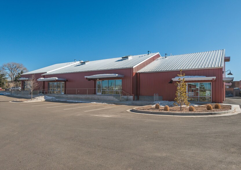1300 Rufina Cir, Santa Fe, NM à louer - Photo de l’immeuble – Image 2 sur 9