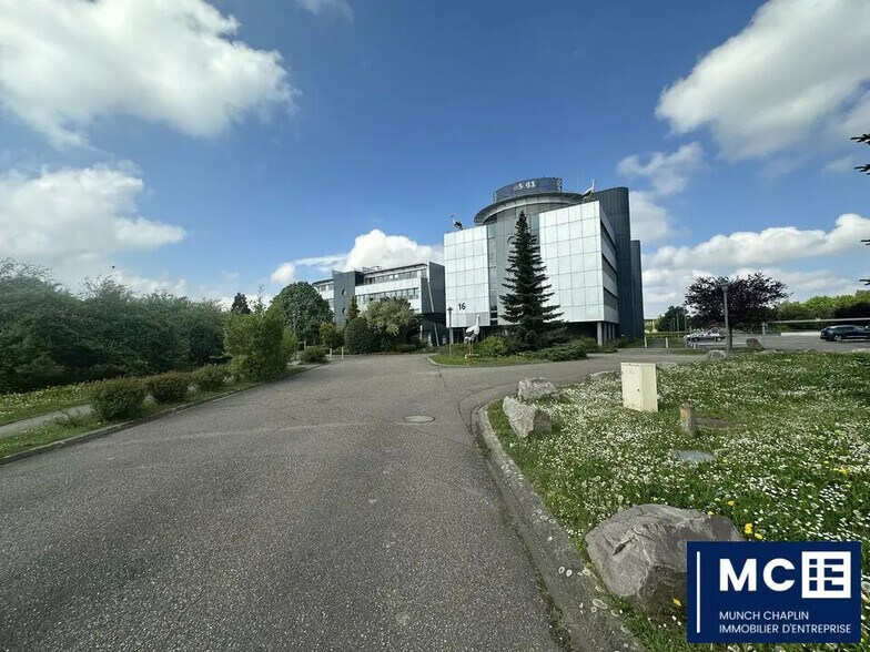 Bureau dans Schiltigheim à louer - Photo de l’immeuble – Image 1 sur 5