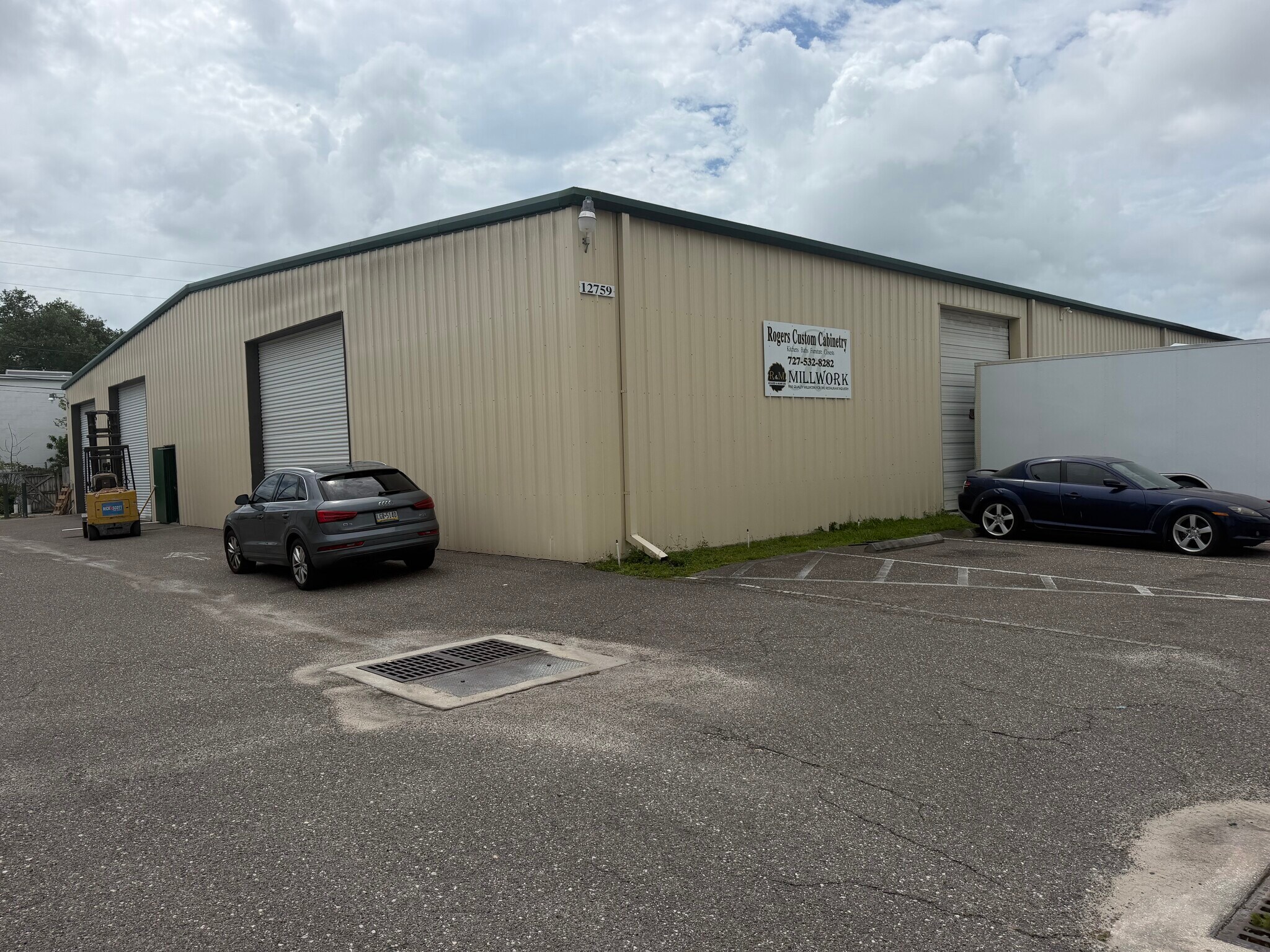 12755 N 60th St, Clearwater, FL à louer Photo de l’immeuble– Image 1 sur 5