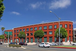 Plus de détails pour 350 S Beverly Dr, Beverly Hills, CA - Bureau à louer