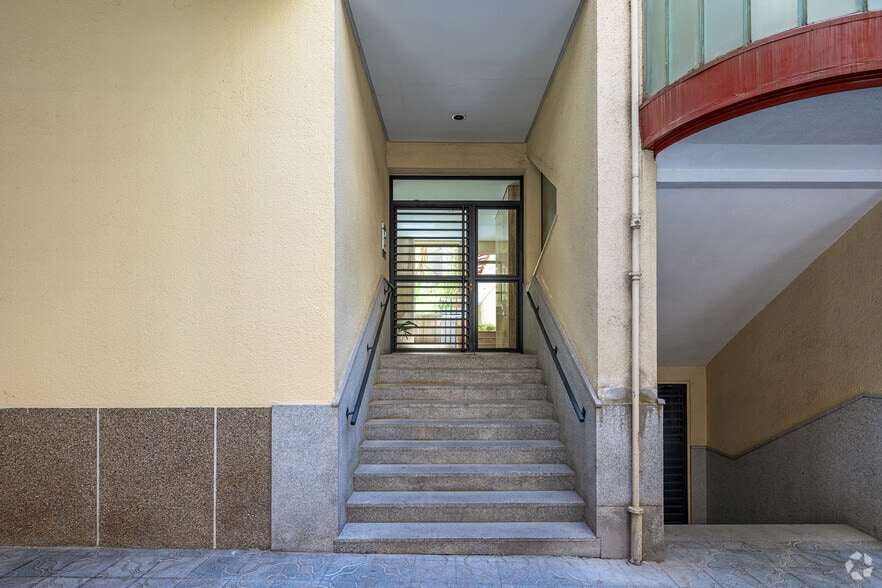 Calle San Andrés, 8, Madrid, Madrid à louer - Photo de l’immeuble – Image 3 sur 4