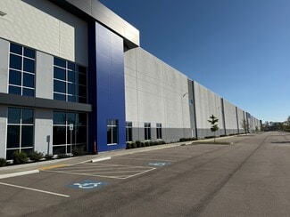 Plus de détails pour 825 Beechcroft Rd, Spring Hill, TN - Industriel/Logistique à louer