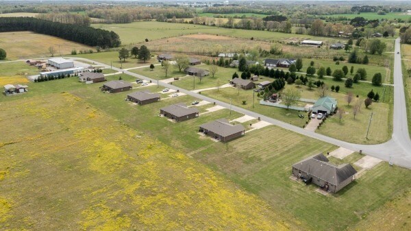 56-71 Mattox Rd portefeuille de 8 biens à vendre sur LoopNet.fr Aérien– Image 1 sur 31